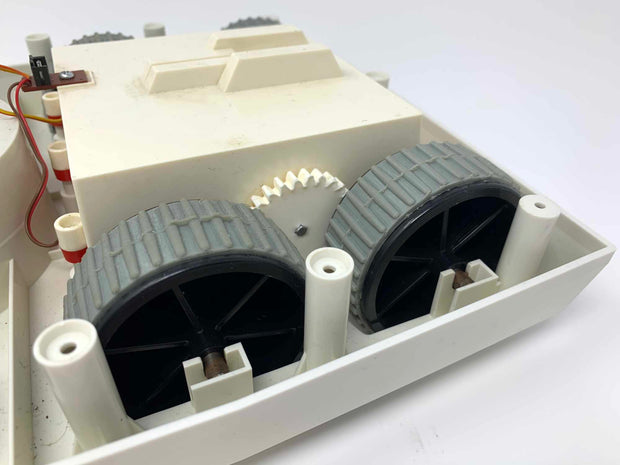 Omnibot 5402 Gear